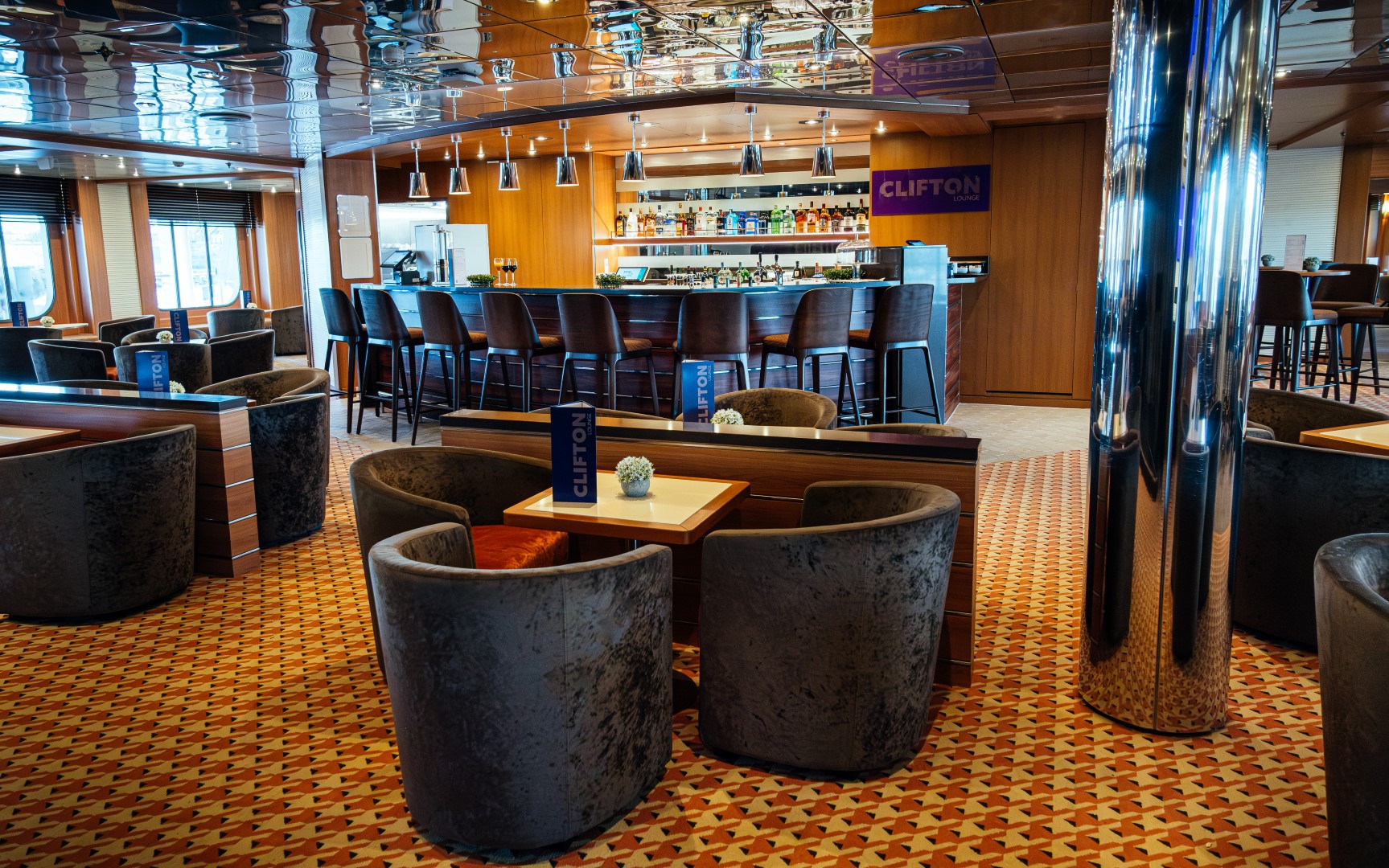 Ambition - Clifton Lounge